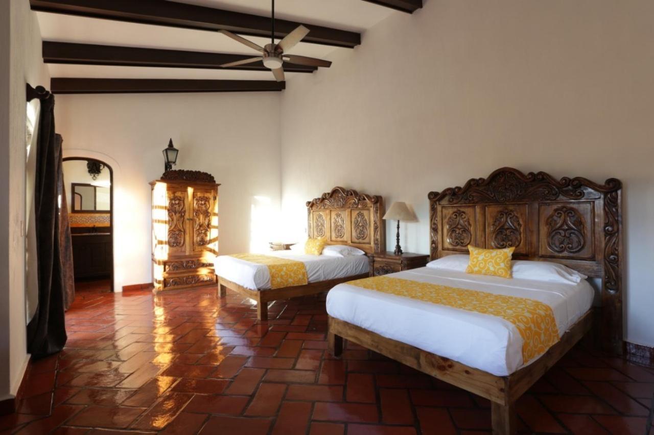 Caroline Bella Bed & Breakfast Ajijic Extérieur photo